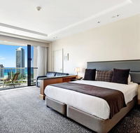 Gold Tower in the Oaks Hotel Surfers Paradise - 1019 - Hotel QLD