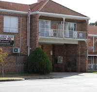 Golden Age Motor Inn - Hotel QLD