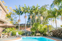 Book Gosford Accommodation Vacations Hotel QLD Hotel QLD