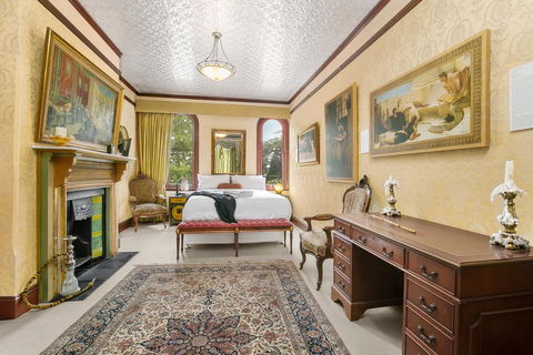 Grand & Central On George - Unique - Opulent - Hotel QLD 2