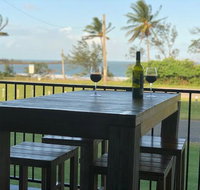 Grasstree Beachfront Shacks - Hotel QLD