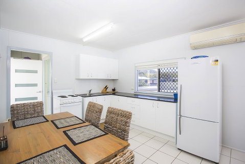 Grasstree Beachfront Shacks - Hotel QLD 1