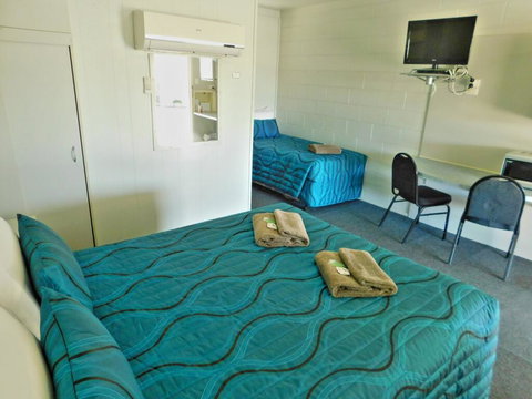 Hatton Vale Motel - Hotel QLD 1