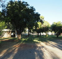 Heritage Caravan Park - Hotel QLD