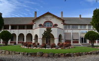 Book Leeton Accommodation Vacations Hotel QLD Hotel QLD
