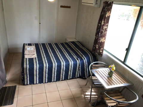 Homestead Caravan Park - Hotel QLD 2