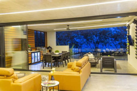 IVY Villas - Hotel QLD 1