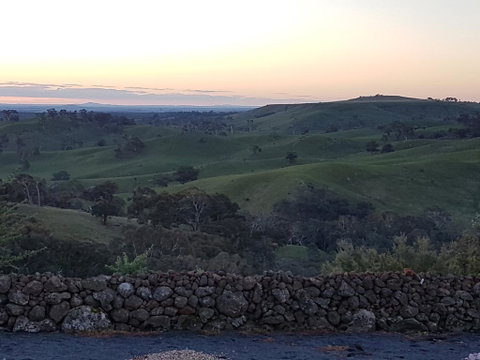 Jinji's Edge Escape - Hotel QLD 1