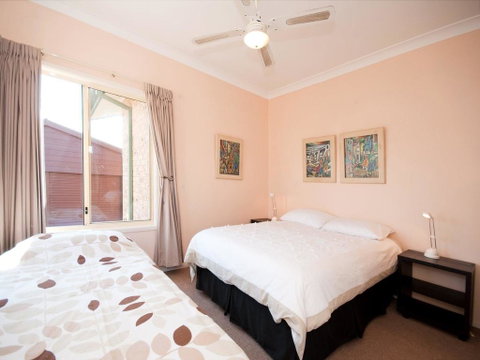 Just 4 Fun - Hotel QLD 2