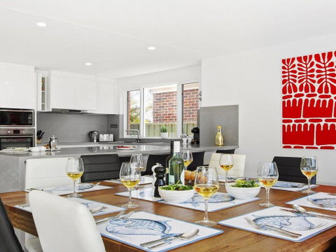Karelda - Absolute Waterfront Pet Friendly Property - Hotel QLD 2
