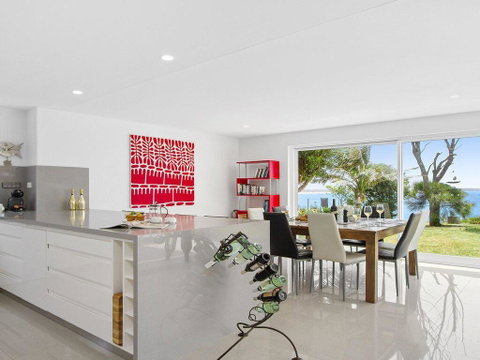 Karelda - Absolute Waterfront Pet Friendly Property - Hotel QLD 3