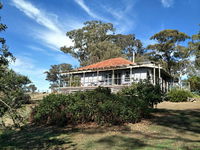 Book Kyneton Accommodation Vacations Hotel QLD Hotel QLD