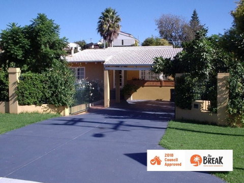 La Cote D Or - Mediterranean Cottage - Hotel QLD 0