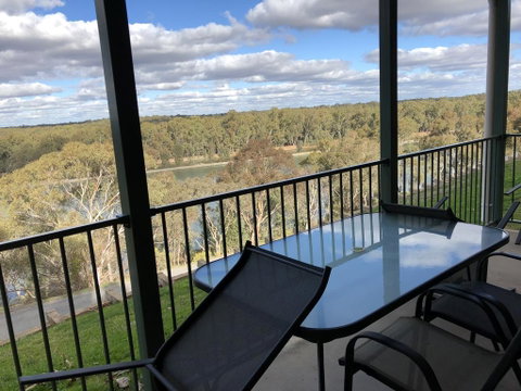 Lake Talbot Tourist Park - Hotel QLD 1