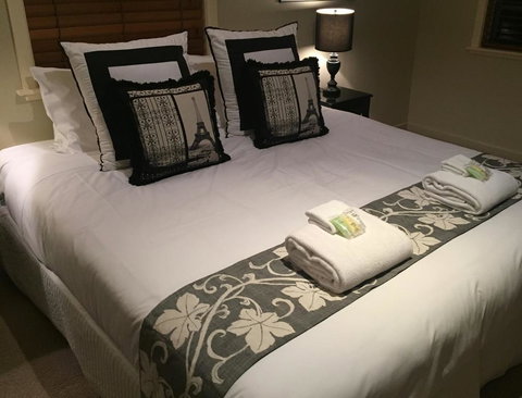 Lakeshore House, Daylesford - Hotel QLD 0