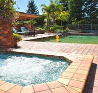 Langbrook Cottages - Hotel QLD