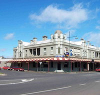 Madden's Commercial Hotel - Hotel QLD