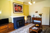 Book Swanpool Accommodation Vacations Hotel QLD Hotel QLD