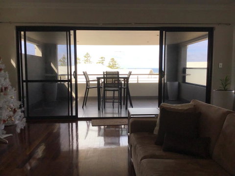 Marina Precinct - Hotel QLD 3
