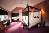 Book Sherbrooke Accommodation Vacations Hotel QLD Hotel QLD