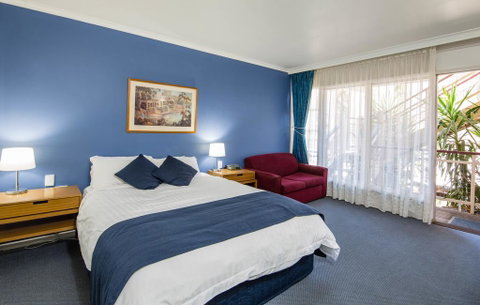 MAS Country Riverboat Lodge Motor Inn - Hotel QLD 1