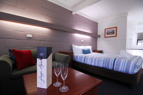 Mayfair Motel - Hotel QLD 1