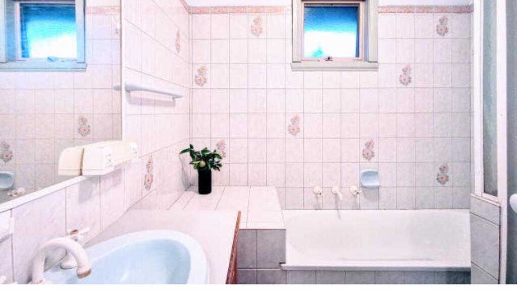 Glen Waverley VIC Hotel QLD