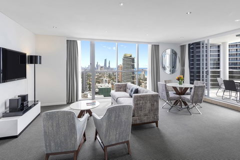 Meriton Suites Broadbeach - Hotel QLD 1