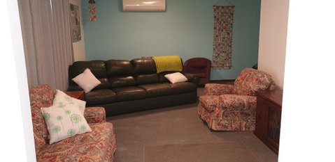 Mermaid Beachside Accommodation - Hotel QLD 3