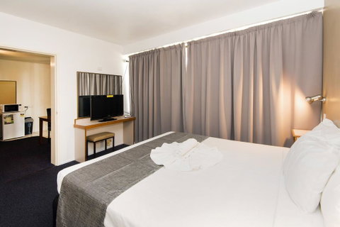 Mid City Motor Inn - Hotel QLD 2