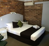 Miles Outback Motel - Hotel QLD