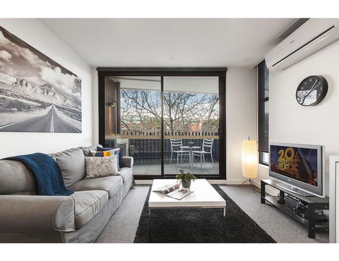 Modern 2 Bed Apartment In Trendy Collingwood - Hotel QLD 0