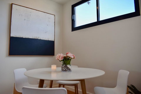 Modern And Elegant Apartment Near The Beach - Hotel QLD 2