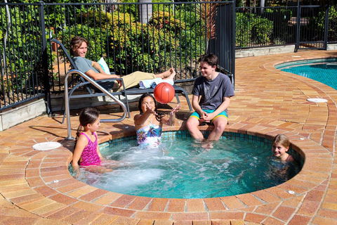 Montana Palms Resort - Hotel QLD 1