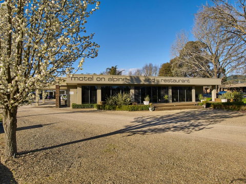 Myrtleford Motel On Alpine - Hotel QLD 0