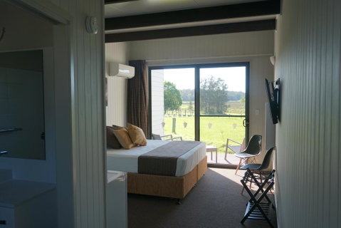 Narangba Motel (formerly Brisbane North B&B And Winery) - Hotel QLD 1