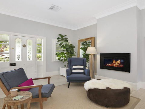 Nattai Lodge - House & Cottage In Beautiful Garden - Hotel QLD 2