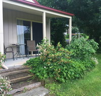 Neerim Country Cottages - Hotel QLD
