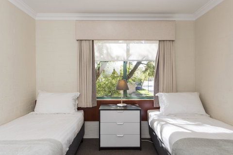 Subiaco Village 30 - Hotel QLD 18