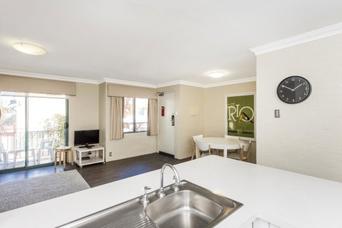 Subiaco Village 30 - Hotel QLD 10