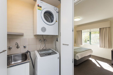 Subiaco Village 30 - Hotel QLD 5