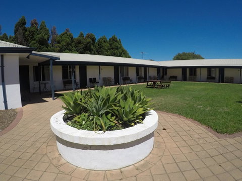 Busselton Ithaca Motel - Hotel QLD 0