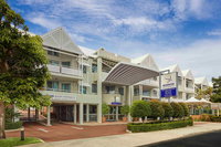 Book Como Accommodation Vacations Hotel QLD Hotel QLD