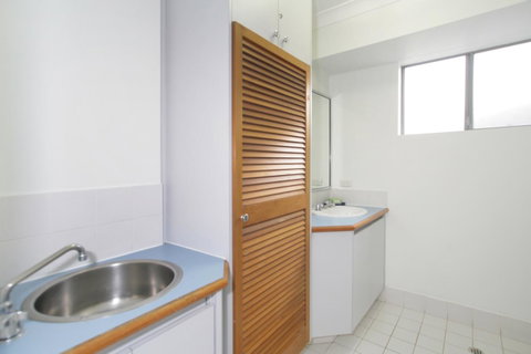 Scarborough Beach Front Resort - Shell Ten - Hotel QLD 10