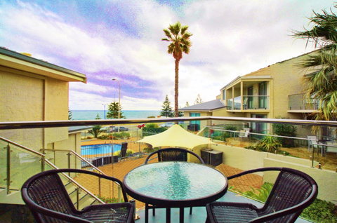 Scarborough Beach Front Resort - Shell Ten - Hotel QLD 11