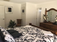 Book Joondalup Accommodation Vacations Hotel QLD Hotel QLD