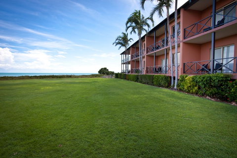 Moonlight Bay Suites - Hotel QLD 12