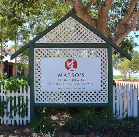 Moonlight Bay Suites - Hotel QLD 18