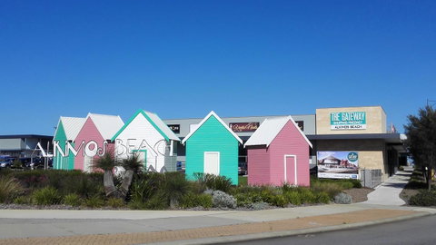 Alkimos Beach Cottage - Hotel QLD 4