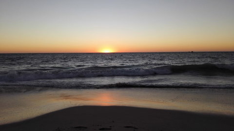 Alkimos Beach Cottage - Hotel QLD 5